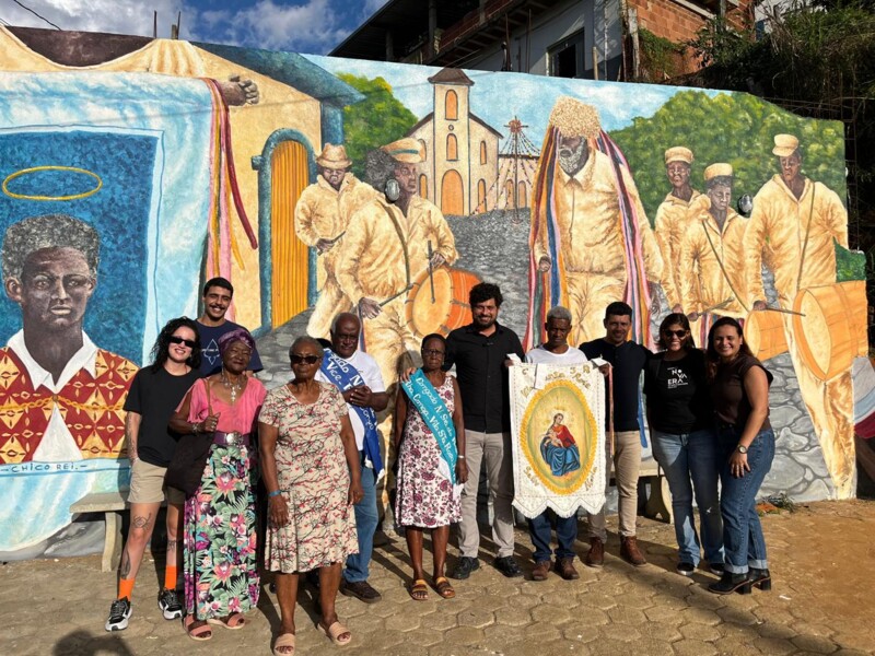 grafite-homenageia-guardas-de-congo-no-corrego-das-pedras
