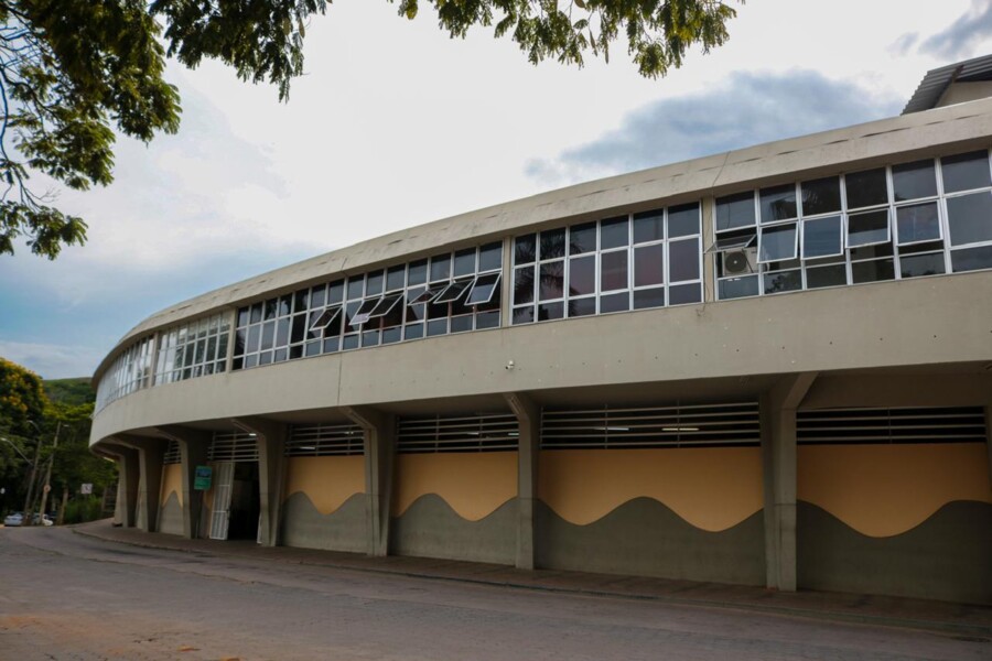 biblioteca-publica-municipal-ely-de-araujo